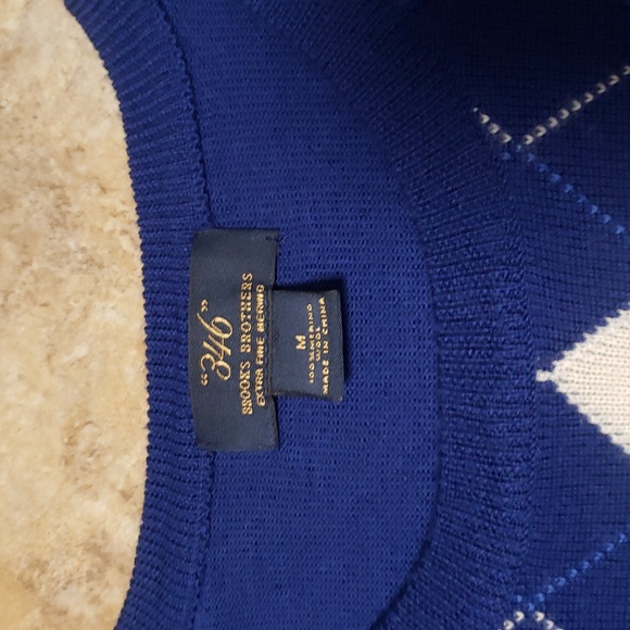 "346" Brooks Brothers Sweater - Picture 3 of 6